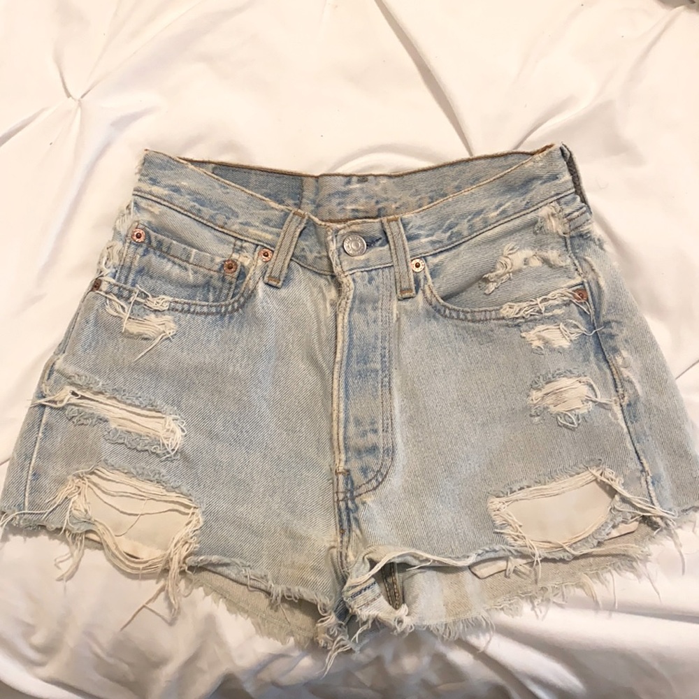 My absolute favorite vintage, distressed, high waisted Levi’s jean shorts